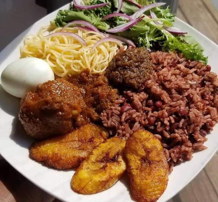 Waakye bowl